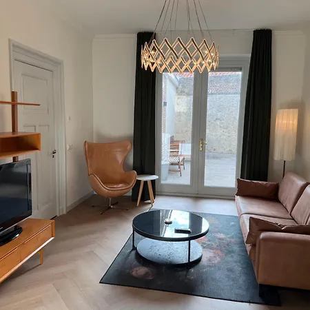 شقة Stadslogement No 11-13