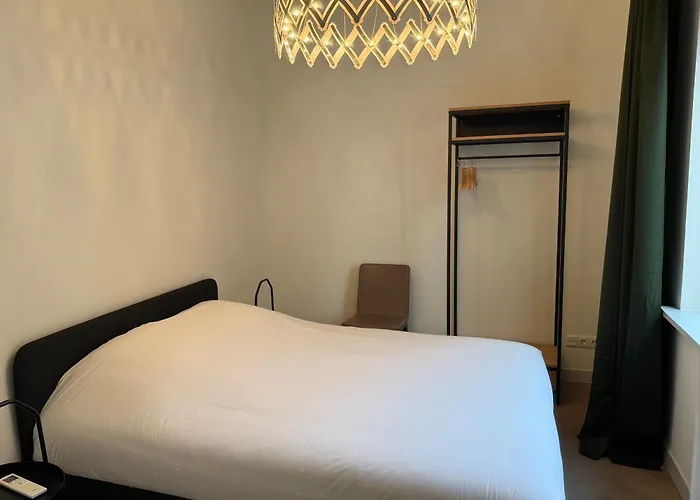 Stadslogement No 11-13